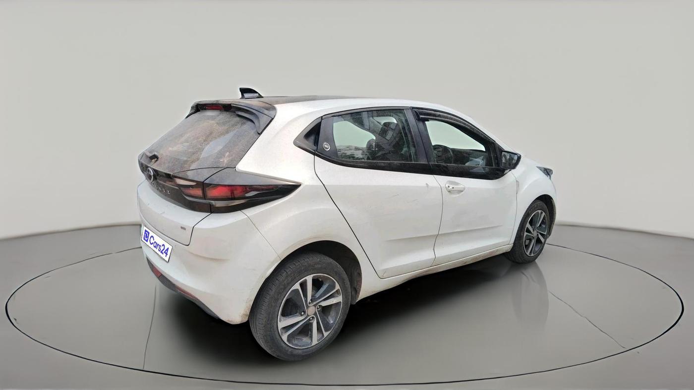 2024 Tata ALTROZ XZA + SUNROOF, Petrol, Automatic, 19,469 km, exterior