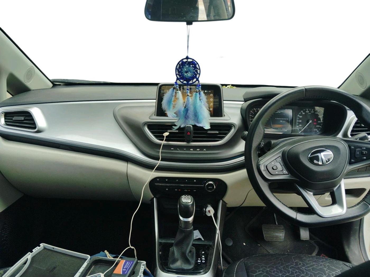 2024 Tata ALTROZ XZA + SUNROOF, Petrol, Automatic, 19,469 km, interior