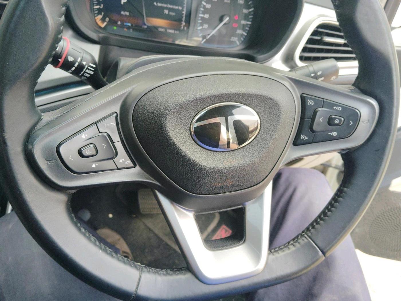 2024 Tata ALTROZ XZA + SUNROOF, Petrol, Automatic, 19,469 km, interior