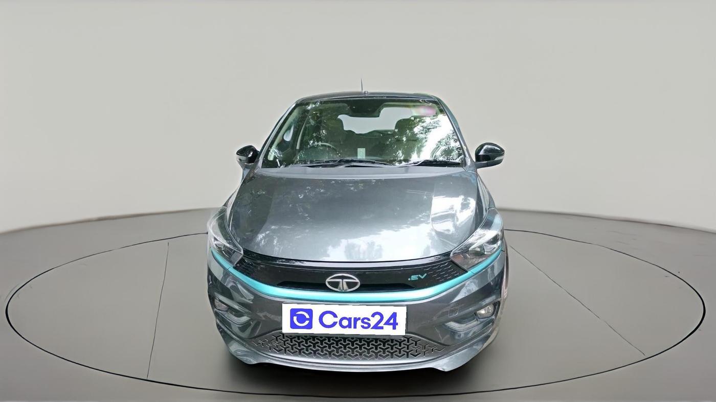 2023 Tata TIAGO EV XZ PLUS TECH LUX LONG RANGE, Electric, Automatic, 30,345 km, exterior