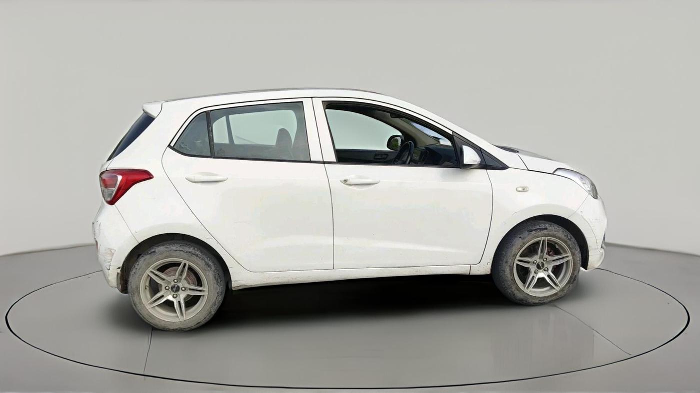 2016 Hyundai Grand i10 MAGNA 1.2 KAPPA VTVT, CNG, Manual, 78,247 km, exterior