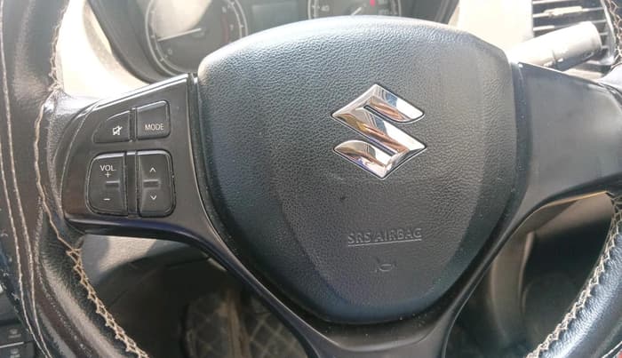 2022 Maruti Vitara Brezza VXI, Petrol, Manual, 77,300 km, interior