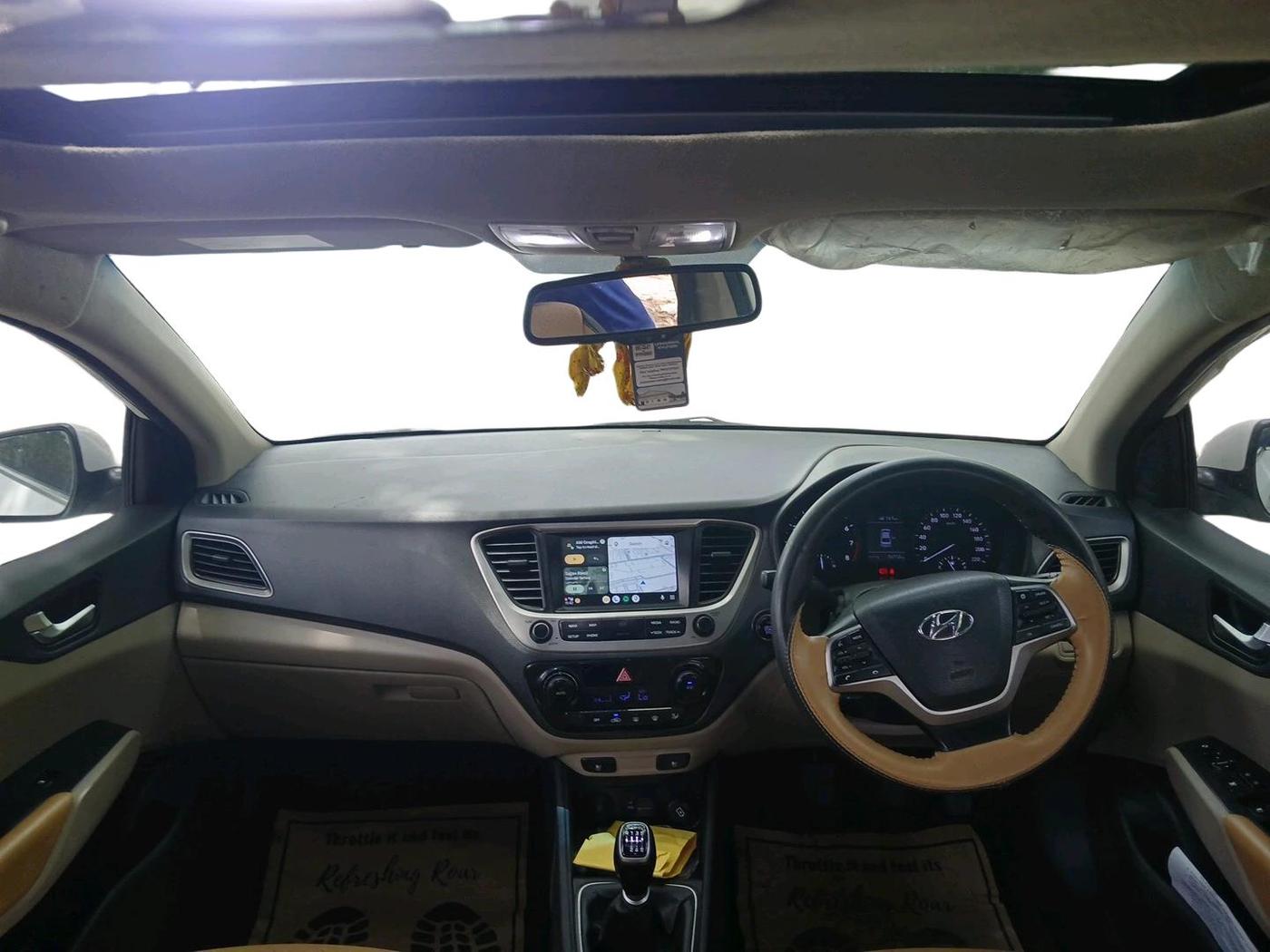 2019 Hyundai Verna 1.6 VTVT SX, Petrol, Manual, 56,712 km, interior