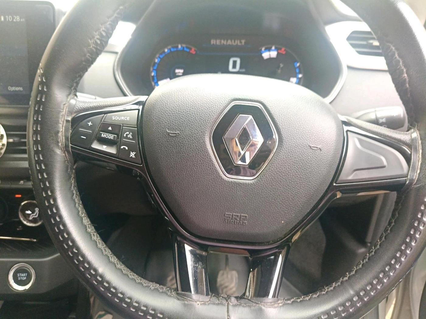2024 Renault Kiger RXT (O) MT, Petrol, Manual, 20,146 km, interior