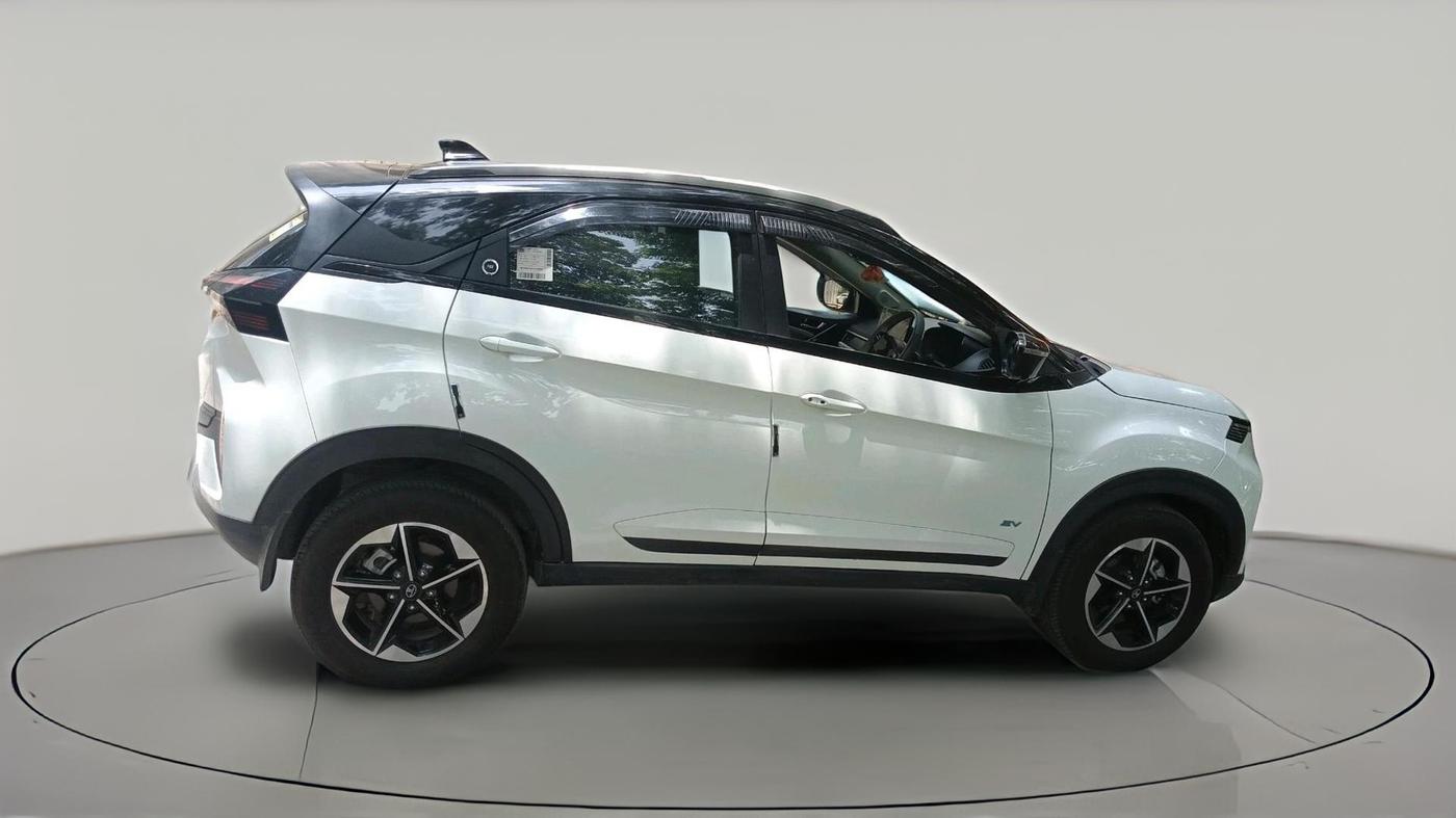 2026 Tata NEXON EV Empowered Plus 45, Electric, Automatic, 2,079 km, exterior