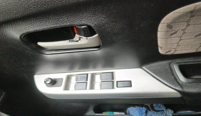 2014 Maruti Wagon R 1.0 VXI, Petrol, Manual, 54,895 km, interior