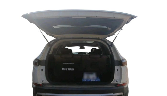 2022 Tata Safari XTA PLUS, Diesel, Automatic, 32,215 km, exterior