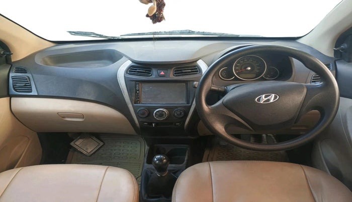 2011 Hyundai Eon MAGNA, CNG, Manual, 47,273 km, interior