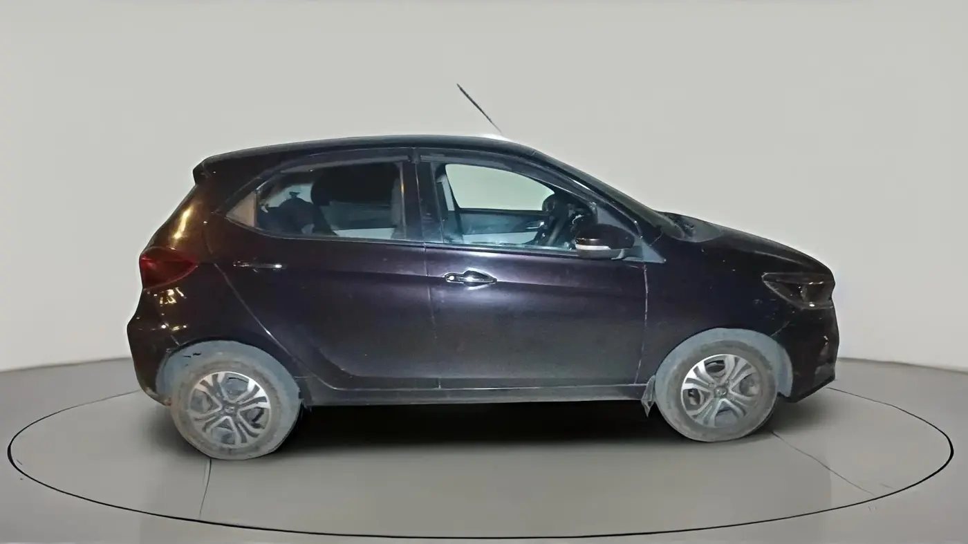 2022 Tata Tiago XZ PLUS CNG, CNG, Manual, 60,142 km, exterior