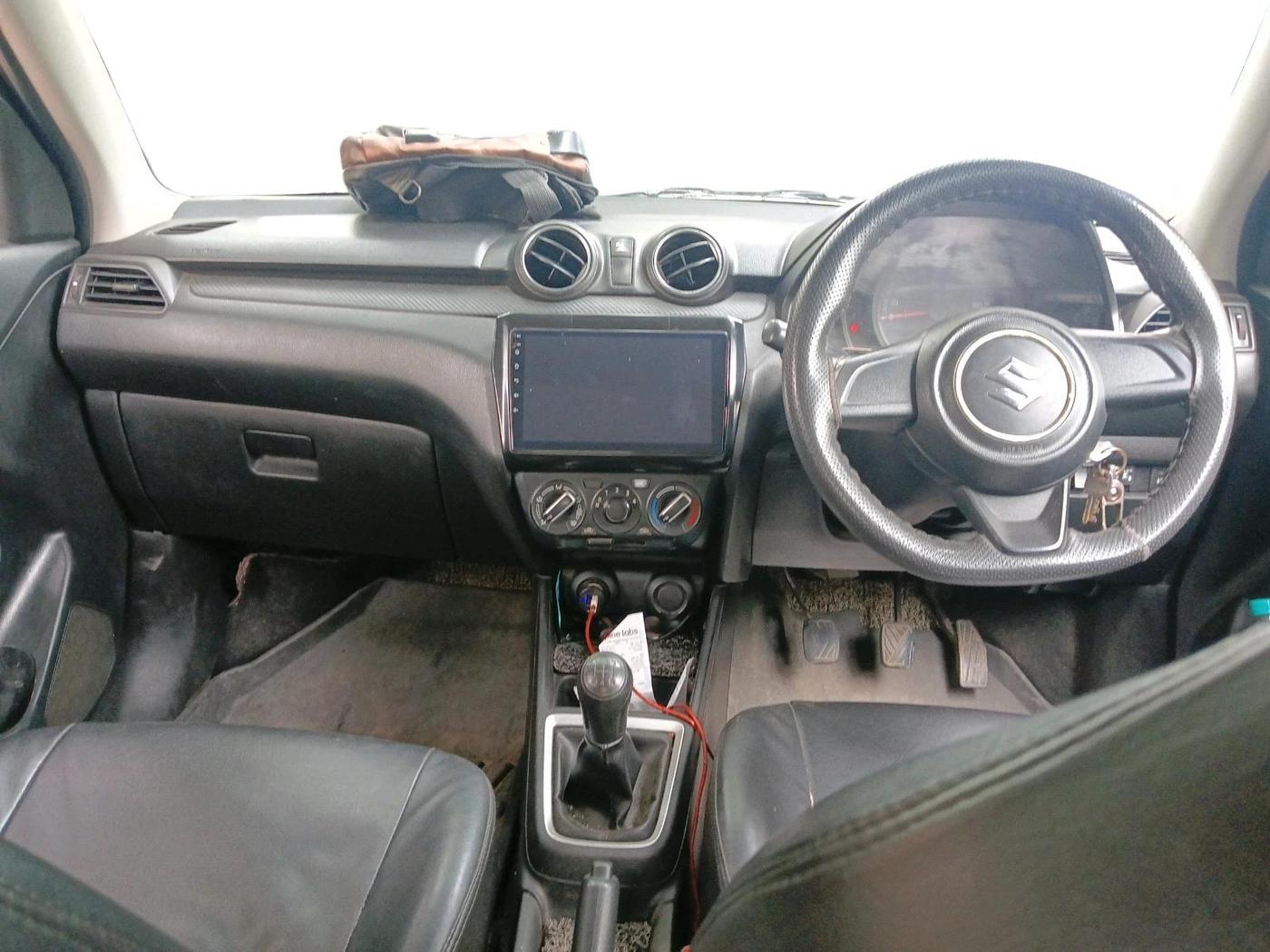 2019 Maruti Swift LXI, Petrol, Manual, 1,43,702 km, interior