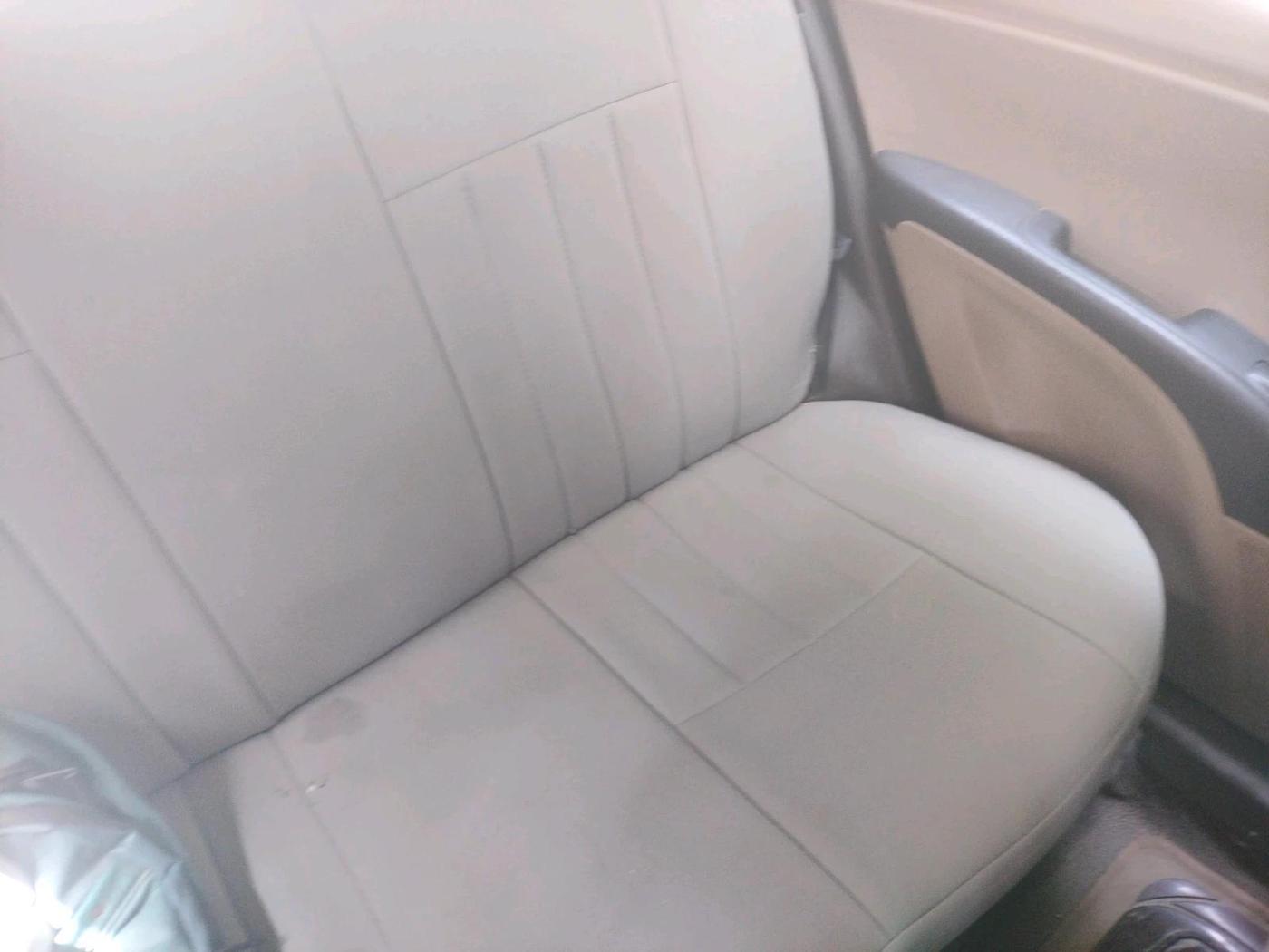 2013 Hyundai i10 MAGNA 1.1, Petrol, Manual, 1,08,560 km, interior
