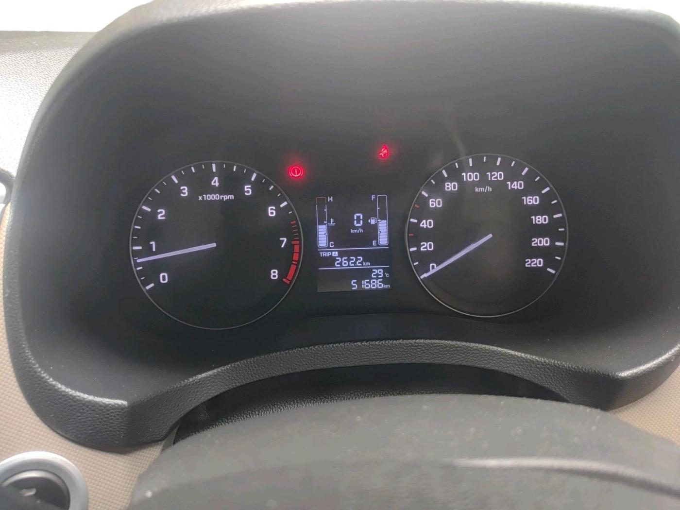 2015 Hyundai Creta SX PLUS 1.6 PETROL, Petrol, Manual, 51,686 km, interior