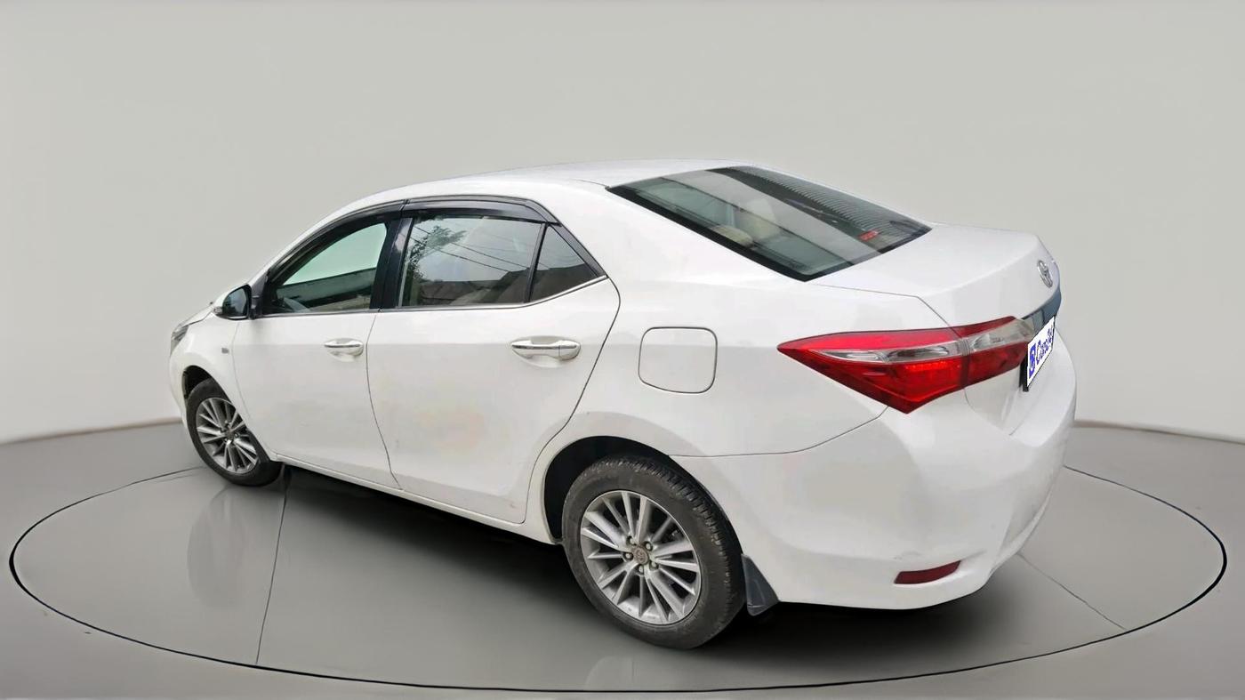 2015 Toyota Corolla Altis VL CVT PETROL, Petrol, Automatic, 1,06,788 km, exterior