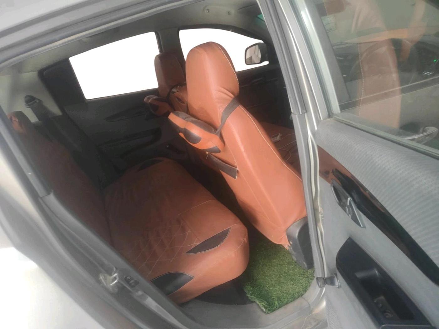 2017 Mahindra KUV 100 NXT K2 D 6S, Diesel, Manual, 1,12,840 km, interior