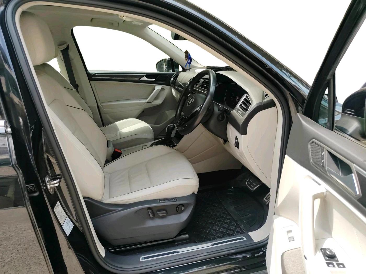 2019 Volkswagen TIGUAN ALL SPACE 2.0 TSI, Petrol, Automatic, 16,090 km, interior