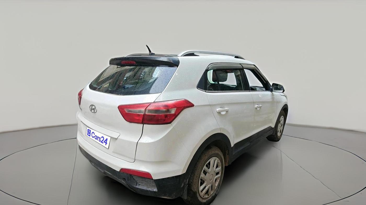 2017 Hyundai Creta E PLUS 1.6 PETROL, CNG, Manual, 1,26,257 km, exterior
