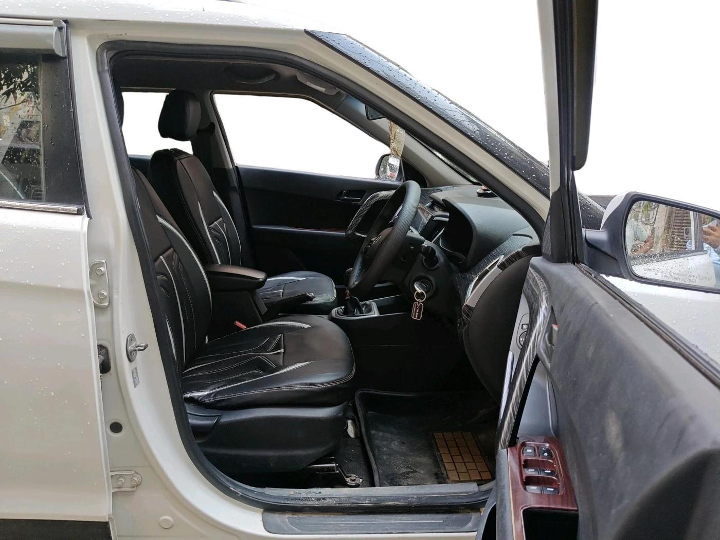 2017 Hyundai Creta E PLUS 1.6 PETROL, CNG, Manual, 1,26,257 km, interior