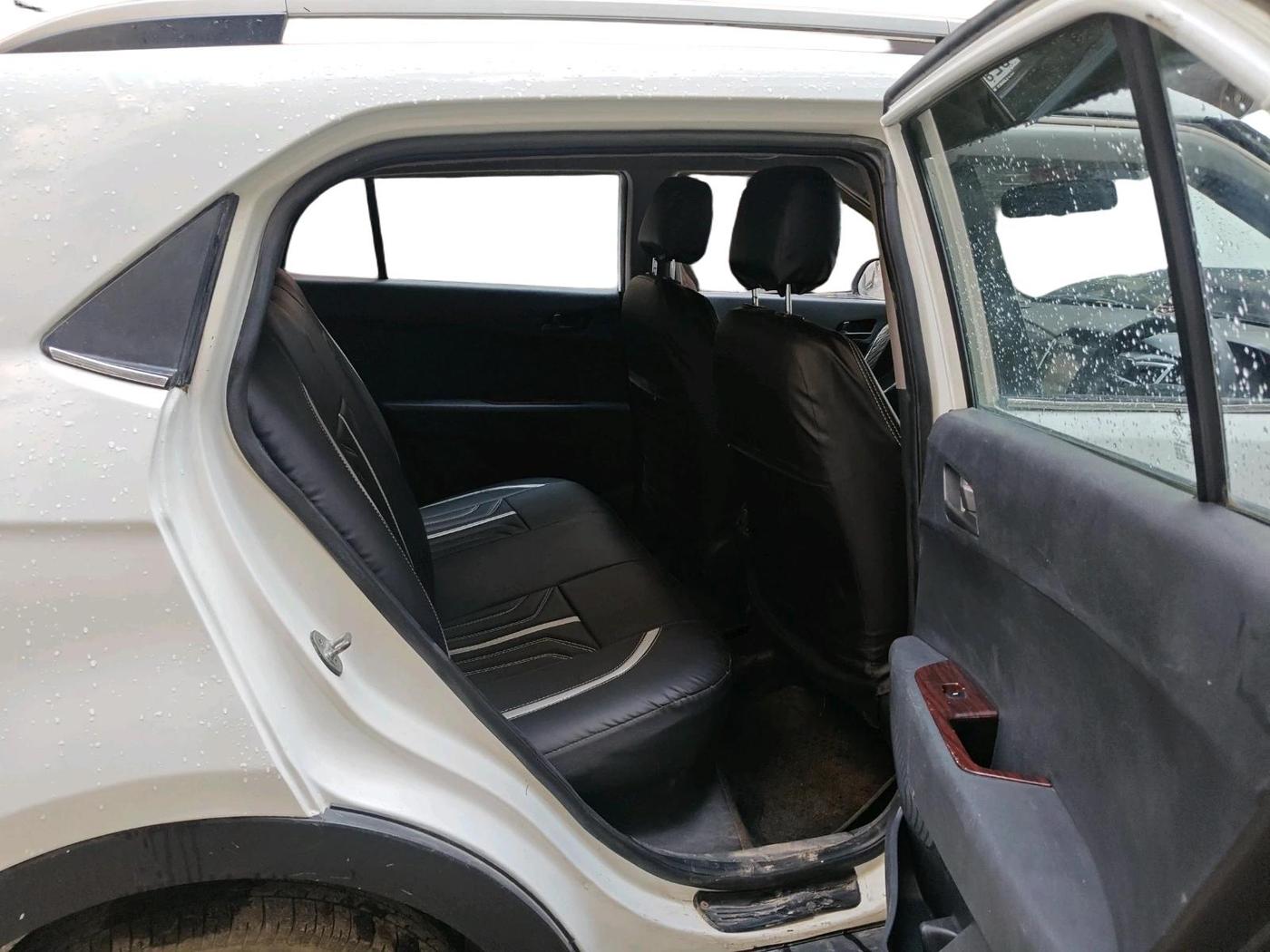 2017 Hyundai Creta E PLUS 1.6 PETROL, CNG, Manual, 1,26,257 km, interior