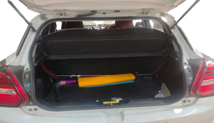 2022 Maruti Swift VXI AMT, Petrol, Automatic, 14,966 km, exterior