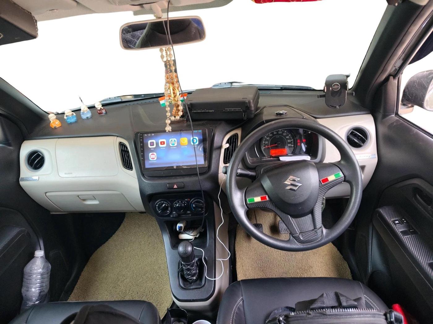 2022 Maruti New Wagon-R LXI 1.0, Petrol, Manual, 32,000 km, interior