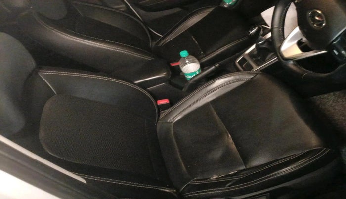 2020 Hyundai VENUE SX 1.0 TURBO, Petrol, Manual, 82,787 km, interior