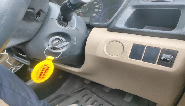 2016 Honda Amaze 1.2L I-VTEC S, Petrol, Manual, 60,273 km, interior