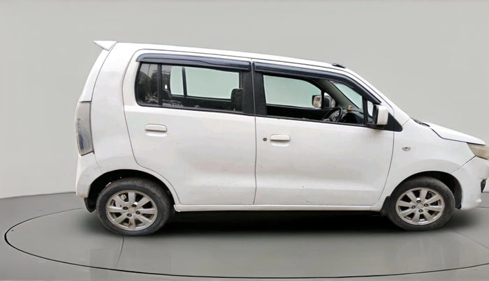 2015 Maruti Wagon R Stingray VXI, CNG, Manual, 70,772 km, exterior