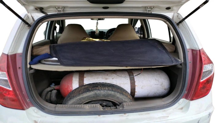 2010 Hyundai i10 MAGNA 1.2, CNG, Manual, 71,000 km, exterior