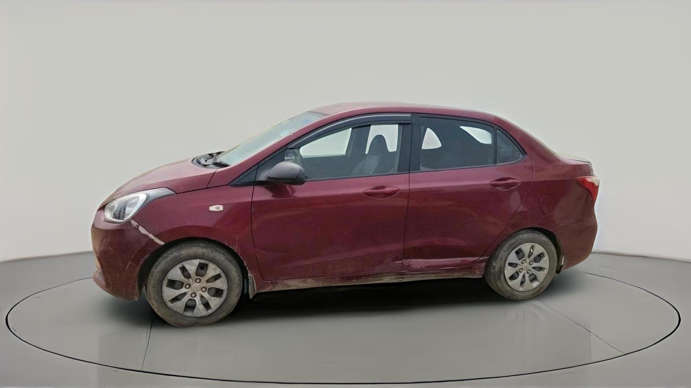 2017 Hyundai Xcent E+, CNG, Manual, 1,31,873 km, exterior