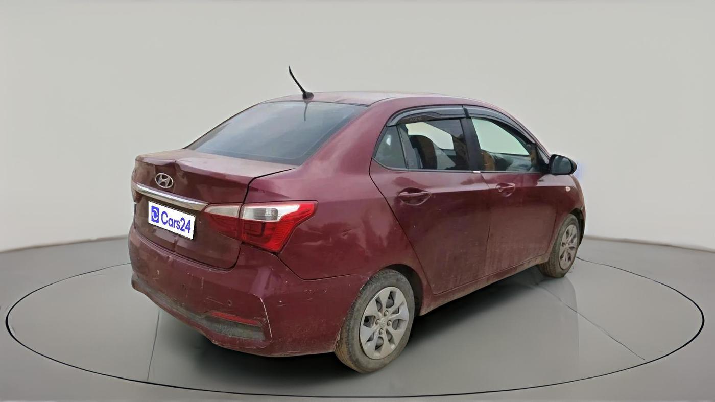 2017 Hyundai Xcent E+, CNG, Manual, 1,31,873 km, exterior