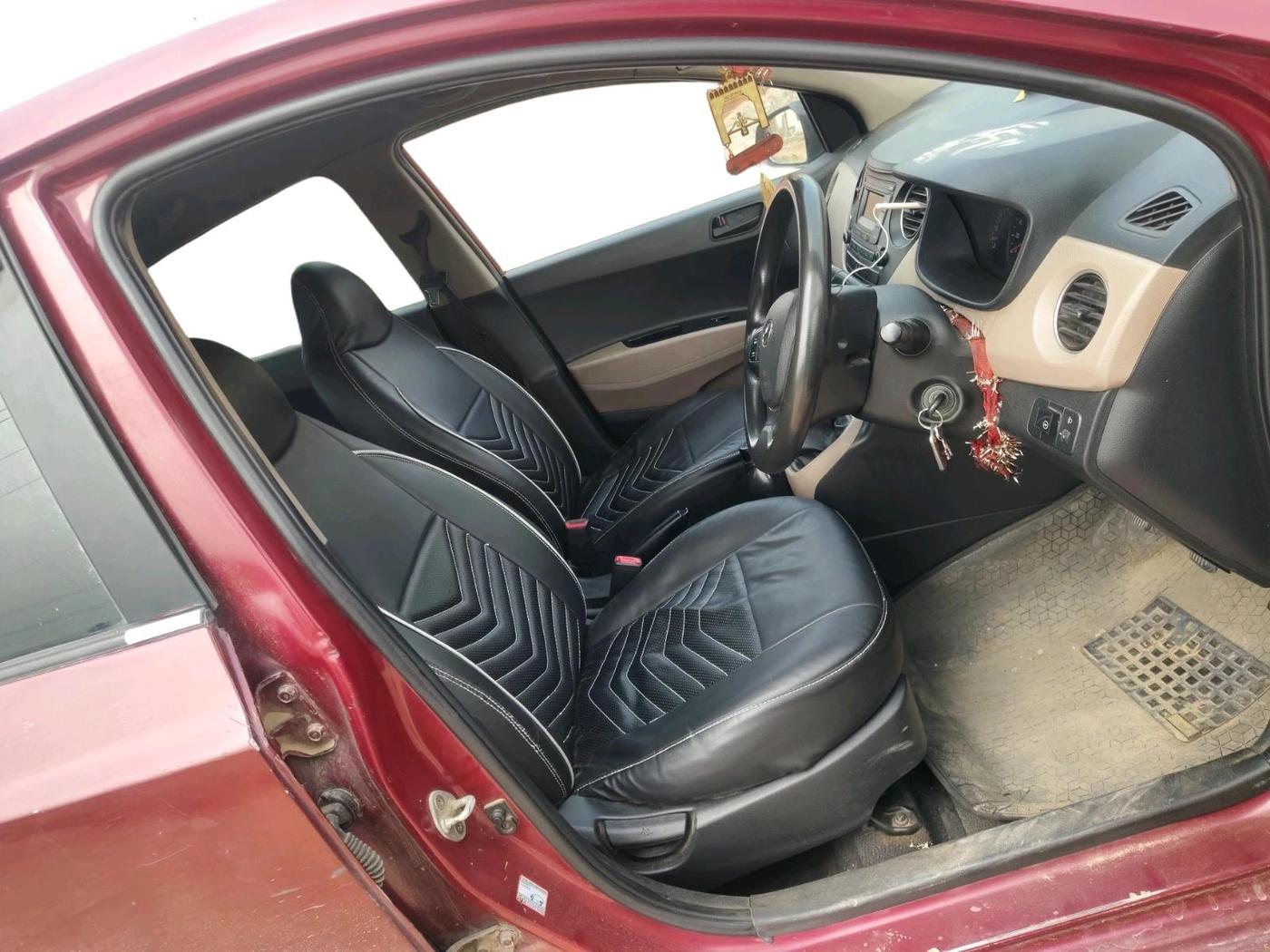 2017 Hyundai Xcent E+, CNG, Manual, 1,31,873 km, interior