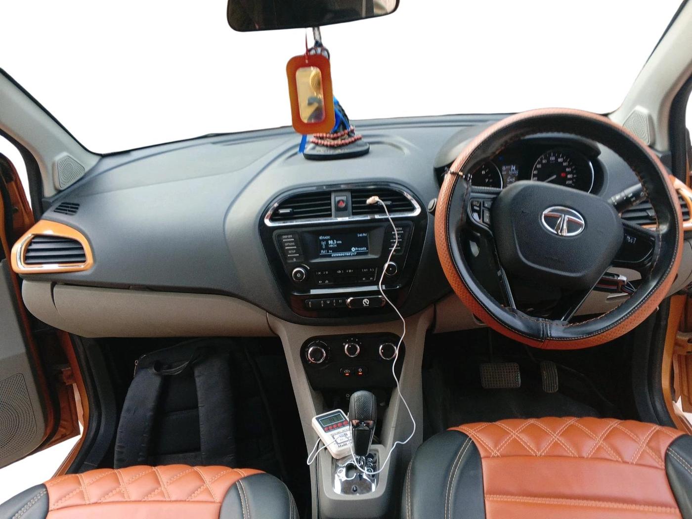 2018 Tata Tiago XZA PETROL, Petrol, Automatic, 70,498 km, interior