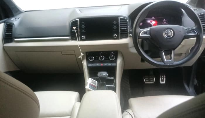 2020 Skoda Karoq STYLE 1.5 TSI AT, Petrol, Automatic, 50,233 km, interior