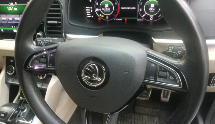 2020 Skoda Karoq STYLE 1.5 TSI AT, Petrol, Automatic, 50,233 km, interior