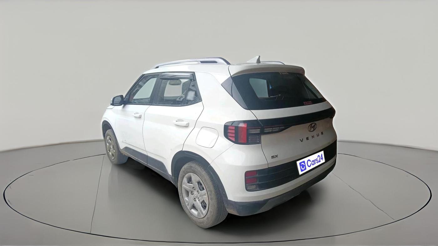 2022 Hyundai VENUE SX 1.2 PETROL, Petrol, Manual, 42,598 km, exterior