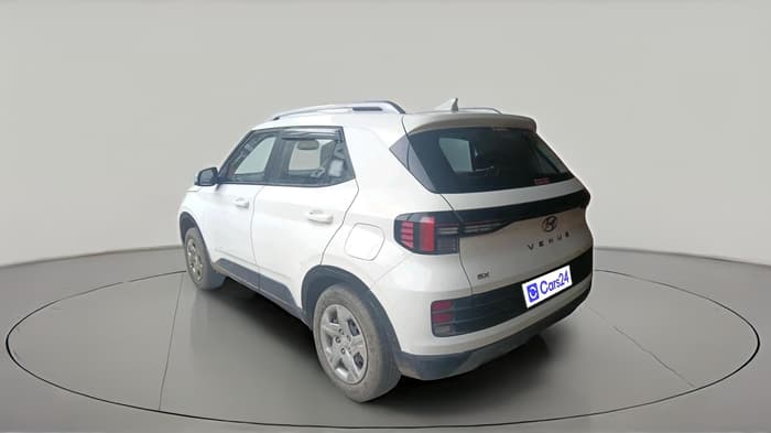 2022 Hyundai VENUE SX 1.2 PETROL, Petrol, Manual, 42,598 km, exterior