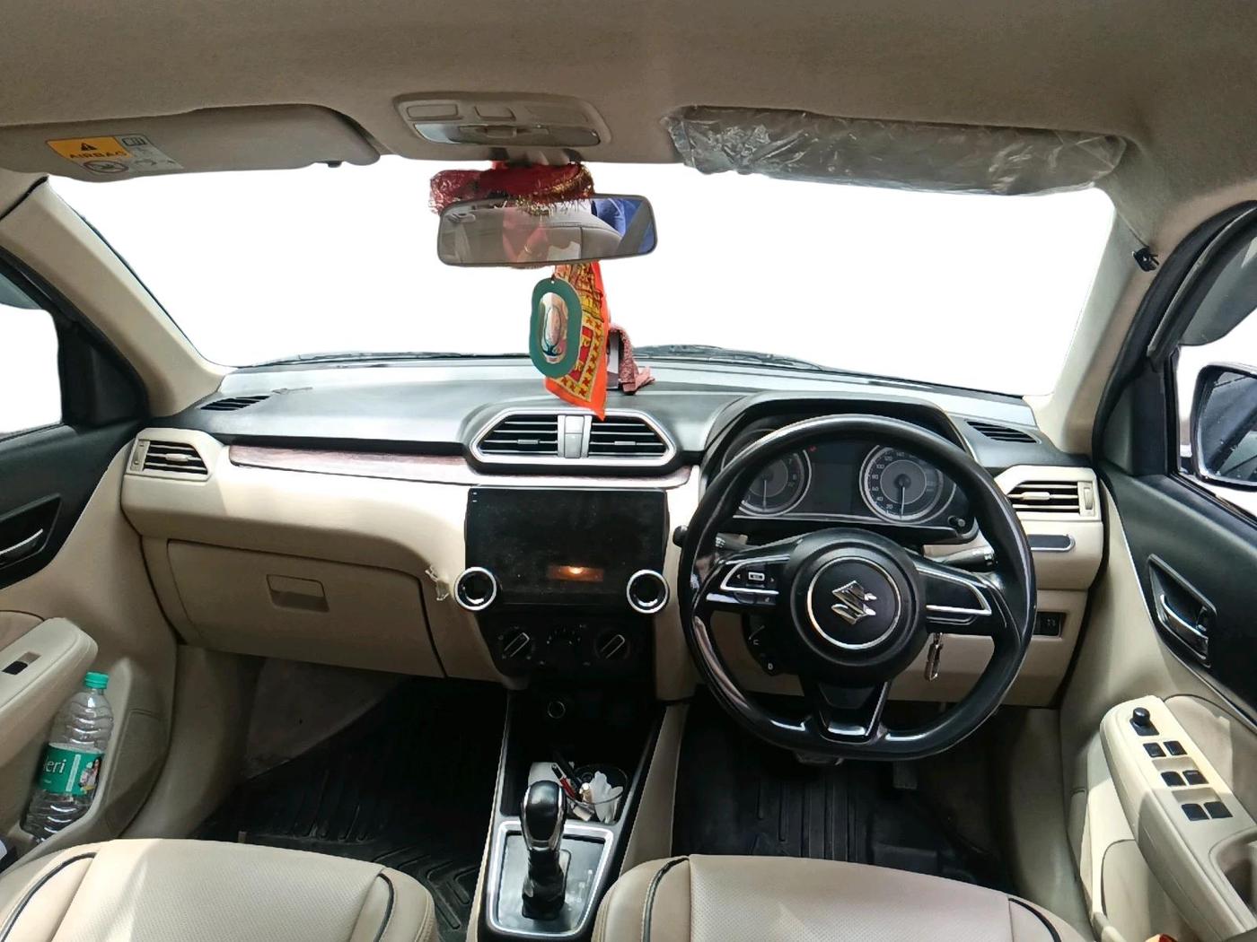 2017 Maruti Dzire VXI AMT, Petrol, Automatic, 1,04,478 km, interior