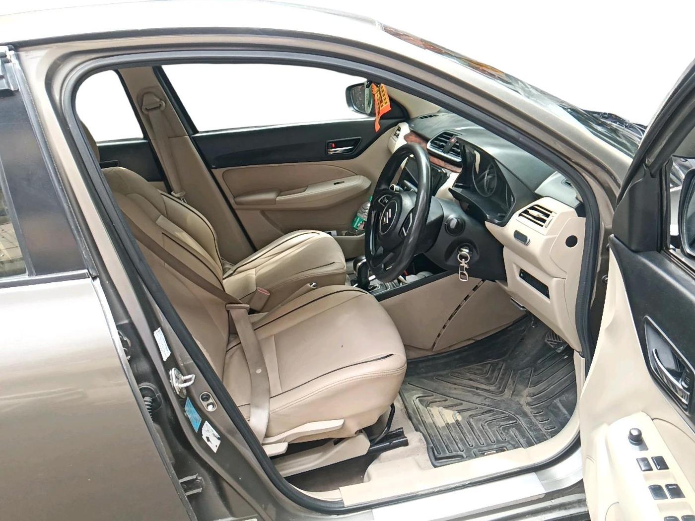 2017 Maruti Dzire VXI AMT, Petrol, Automatic, 1,04,478 km, interior