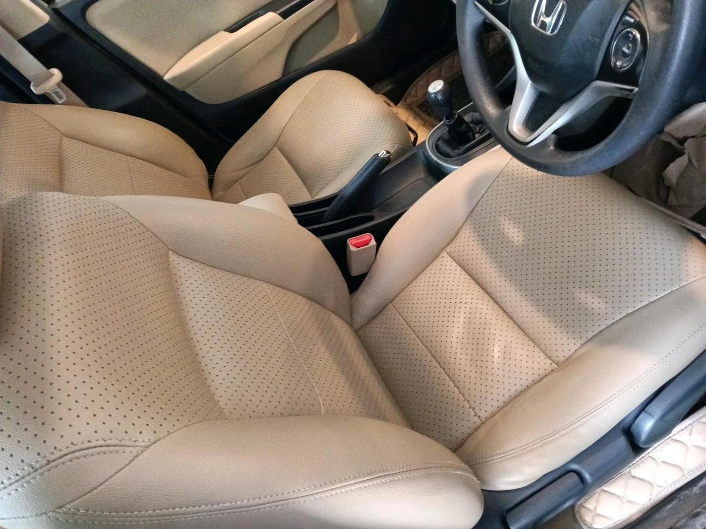 2017 Honda City 1.5L I-VTEC V MT, Petrol, Manual, 1,49,115 km, interior