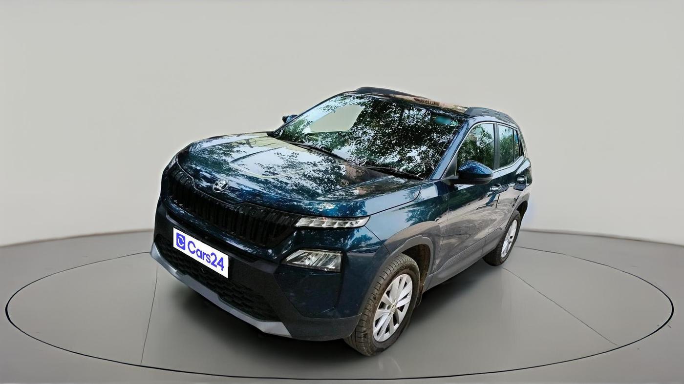 2026 Skoda Kylaq Signature Plus, Petrol, Manual, 3,186 km, exterior