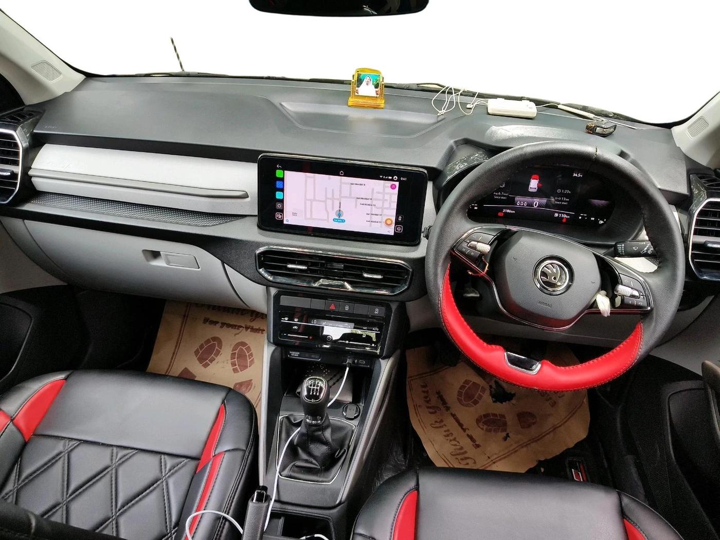 2026 Skoda Kylaq Signature Plus, Petrol, Manual, 3,186 km, interior