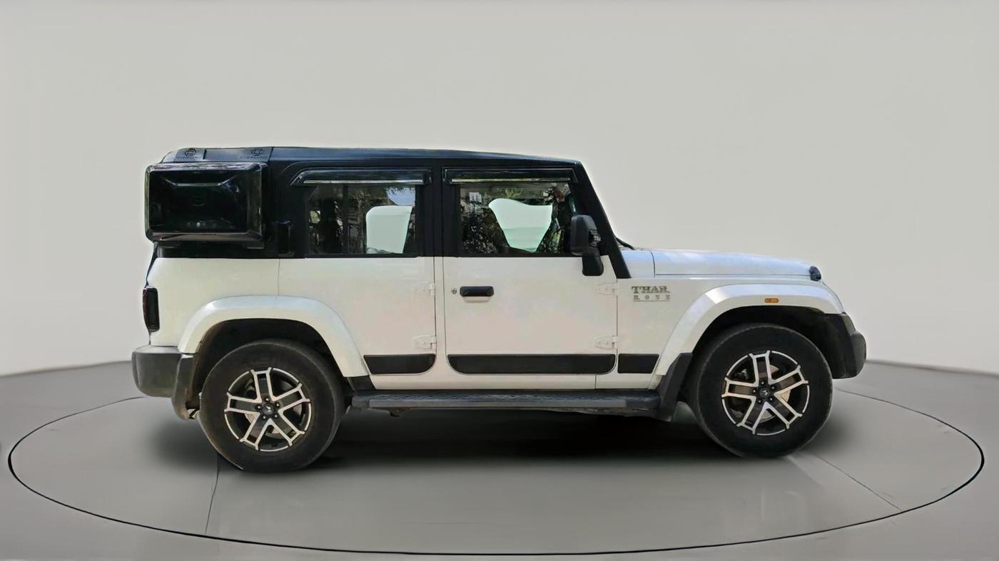 2025 Mahindra Thar Roxx MX3 Petrol AT 2WD, Petrol, Automatic, 16,313 km, exterior