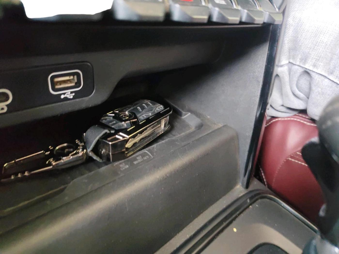 2025 Mahindra Thar Roxx MX3 Petrol AT 2WD, Petrol, Automatic, 16,313 km, interior