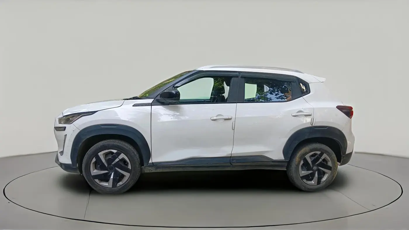 2021 Nissan MAGNITE XL, Petrol, Manual, 29,323 km, exterior