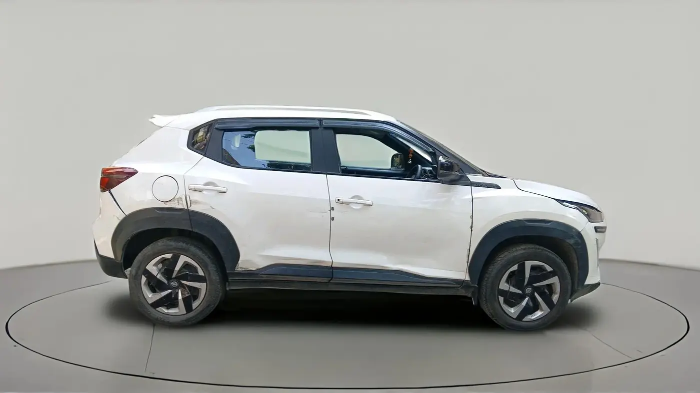 2021 Nissan MAGNITE XL, Petrol, Manual, 29,323 km, exterior