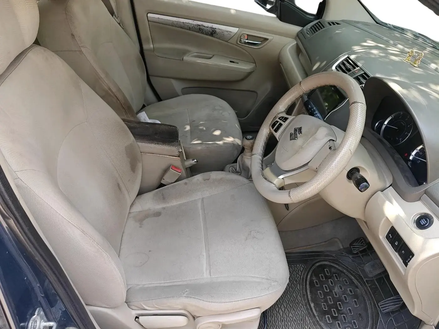 2017 Maruti Ertiga ZDI + SHVS, Diesel, Manual, 92,033 km, interior