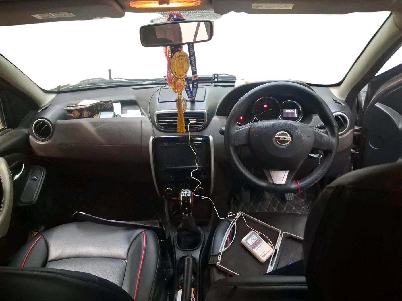 2017 Nissan Terrano XL D PLUS, Diesel, Manual, 88,914 km, interior
