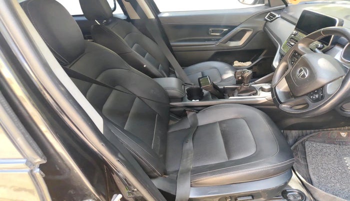 2020 Tata Harrier XZ PLUS 2.0L, Diesel, Manual, 94,194 km, interior