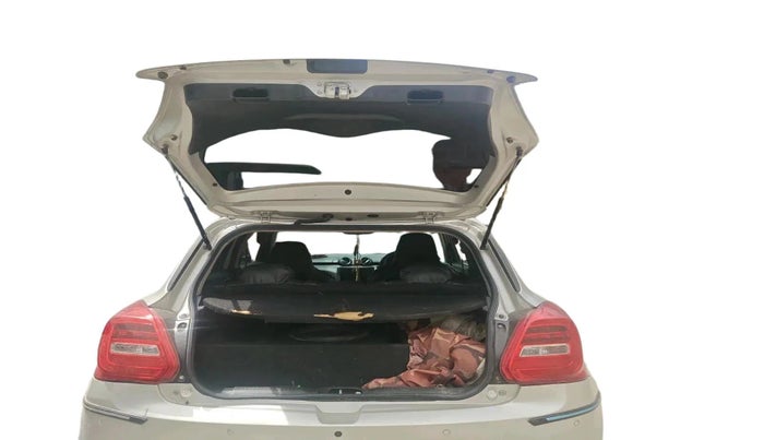 2020 Maruti Swift LXI, Petrol, Manual, 30,051 km, exterior