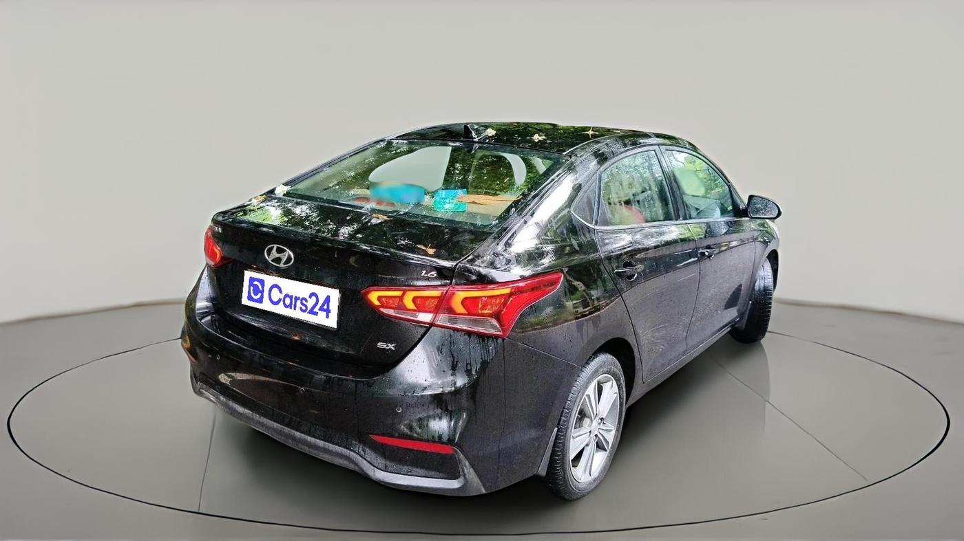 2017 Hyundai Verna 1.6 VTVT SX, Petrol, Manual, 45,490 km, exterior